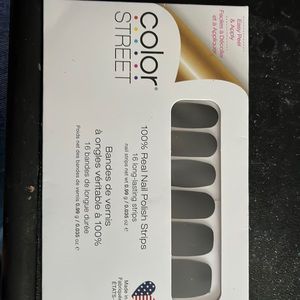 Color Street nail polish strips